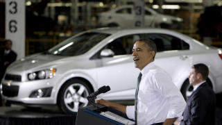 Illustration for article titled BMW Has Hot New Police Cars, Chrysler Has Eyes On UAW Stock, And GM Has Lots Of Jobs Overseas